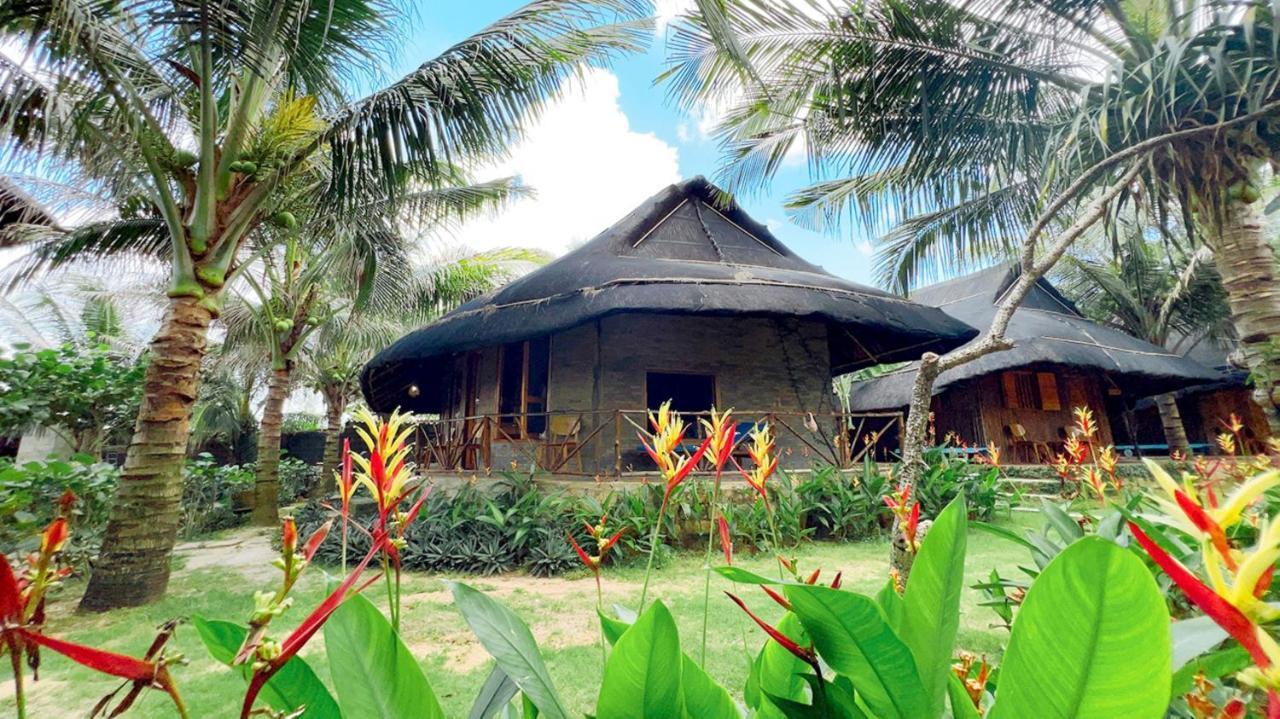 Me Bungalow Beach Resort Фантхьет Экстерьер фото